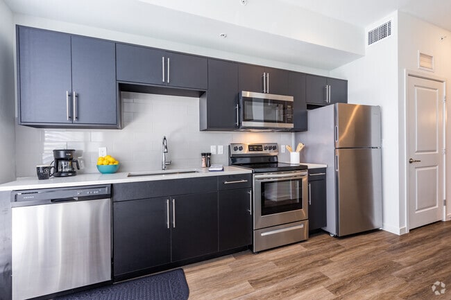 Studio - 583SF