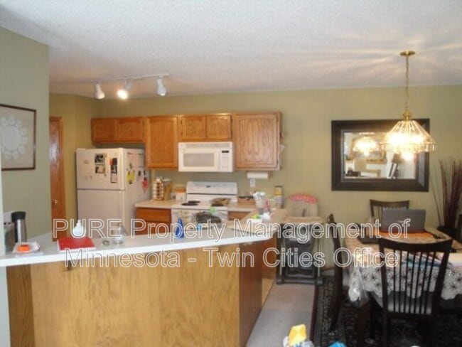 Photo - 4985 Grenwich Ave N