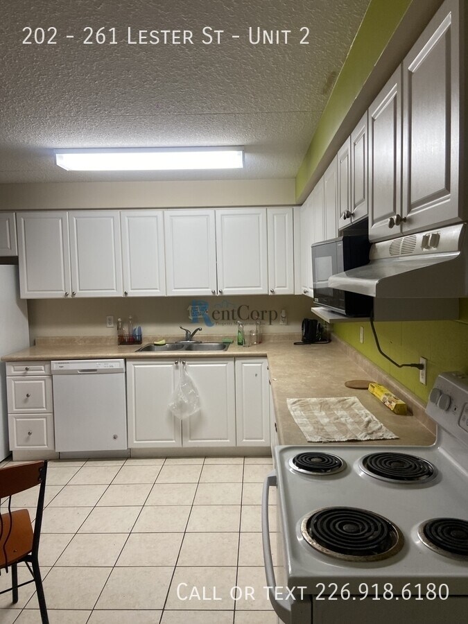 Photo - 261-261 Lester St Unité 2