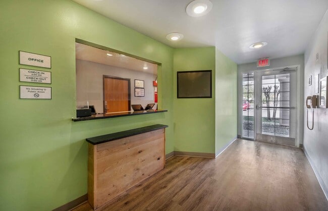 Furnished Studio-Orlando - Sanford - Airport