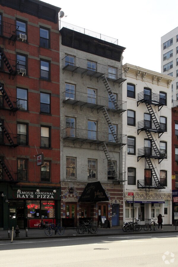 Photo - 202 Ninth Avenue