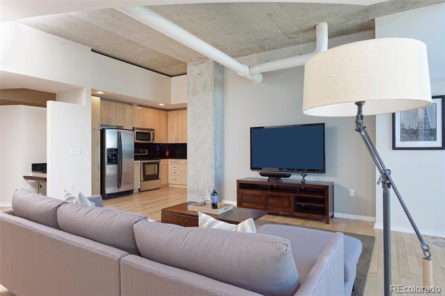 Photo - 1700 Bassett St Unidad 1115
