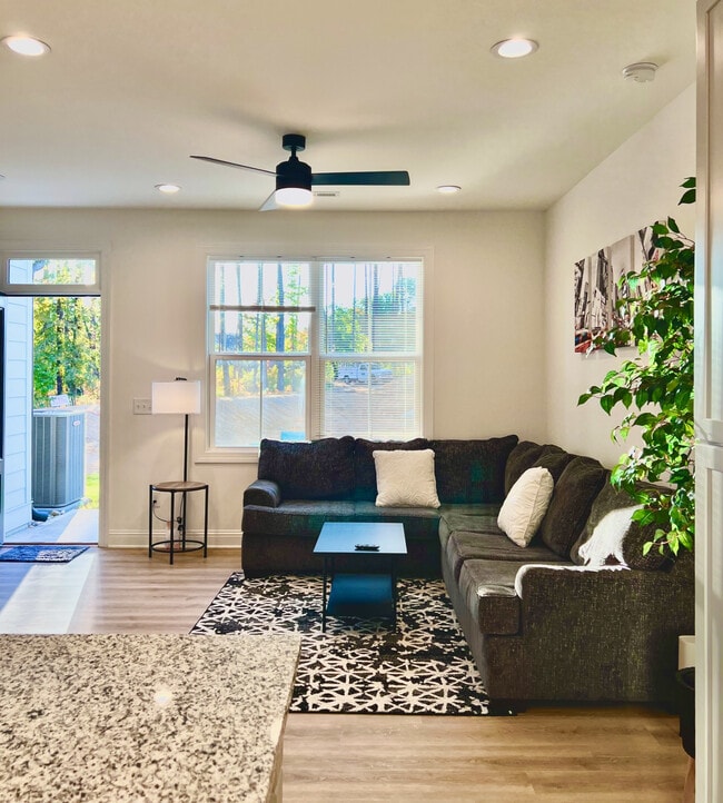 Room in Townhome on Brushfoot Wy