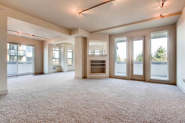 Photo - 7800 Plaza Condominiums ~ Mercer Island Unit 305