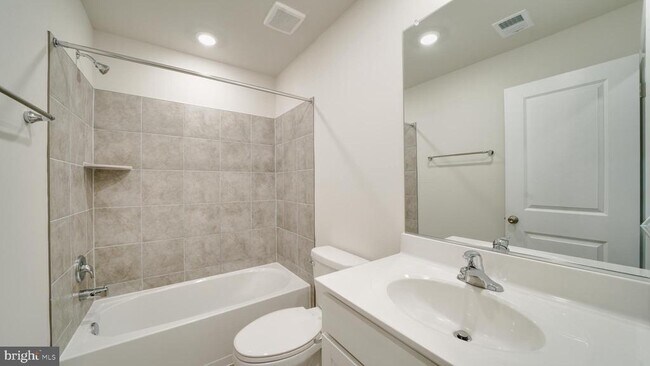 Photo - 298 Watercourse Dr Townhome