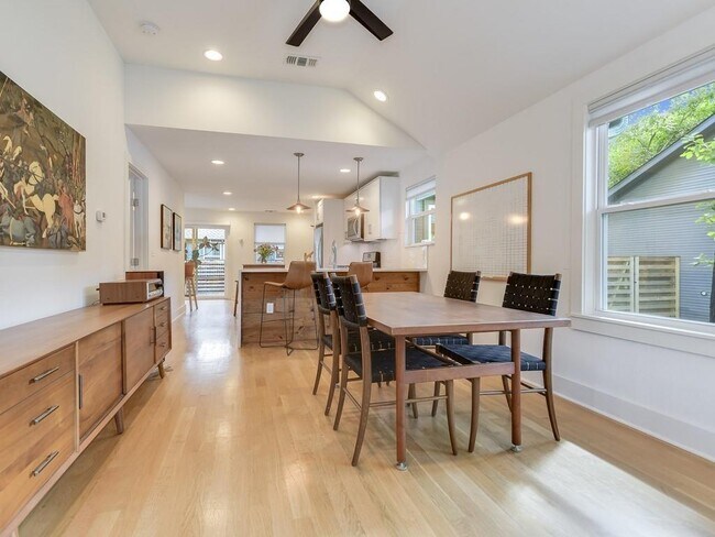 Photo - 1313 Garden St