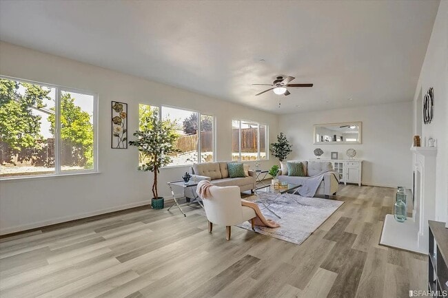 Photo - 5608 Monaghan Way