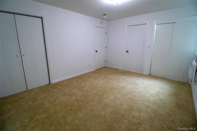 Photo - 358 Concord Ln