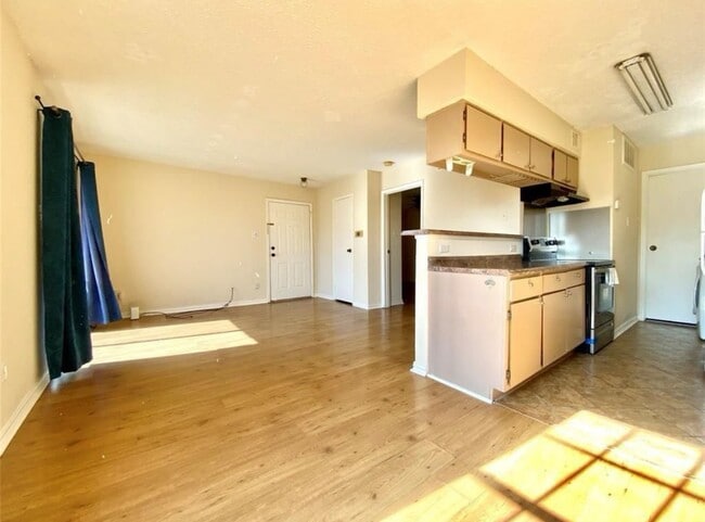 Photo - 2750 Holly Hall St Unit 1118