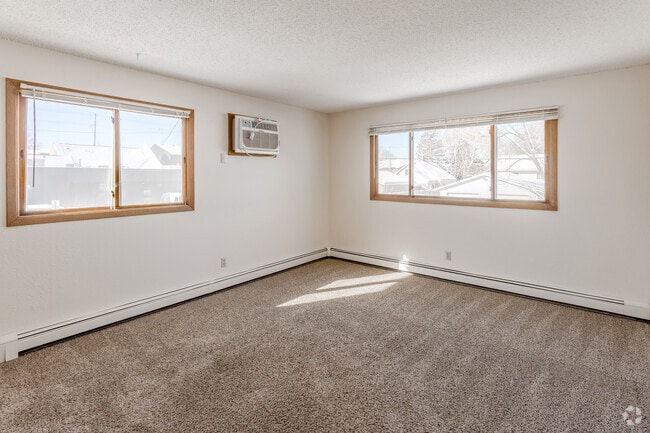 2BR, 1BA - 680SF - Sala de estar - Willow Apartments