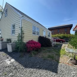 Building Photo - 1424 St Georges Ave Rental