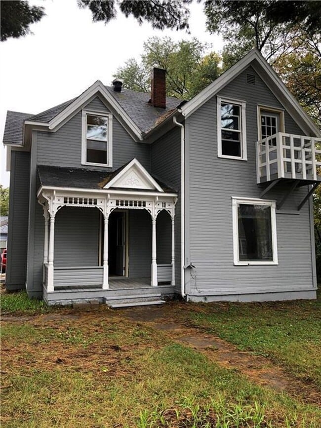 Photo - 1145 Bellevue Ave Apartment Unit 2