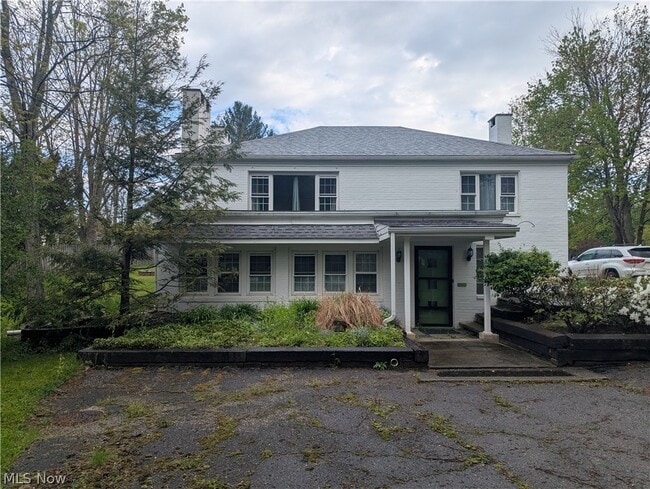 Building Photo - 707 Bell Rd