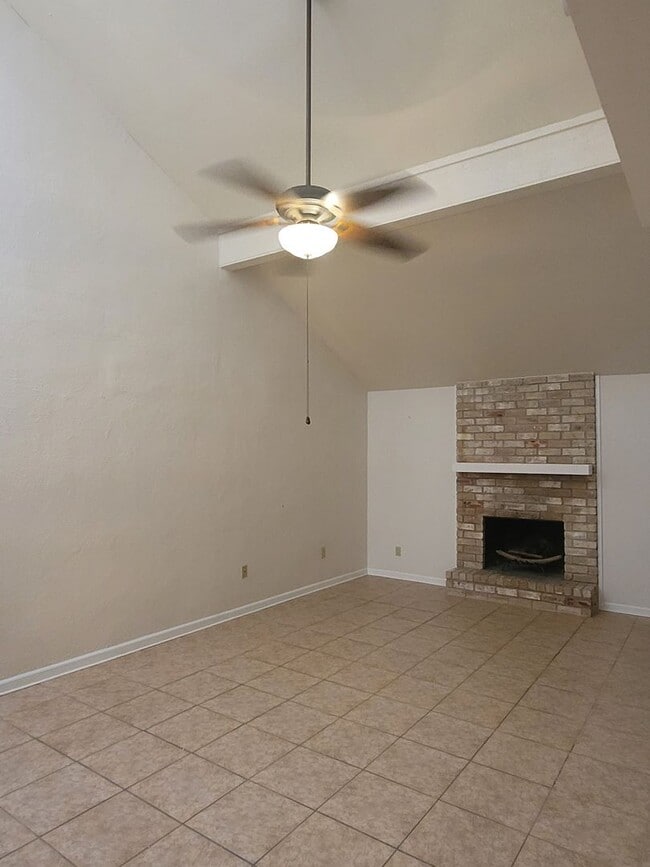 Photo - 7523 Beaudelaire Cir