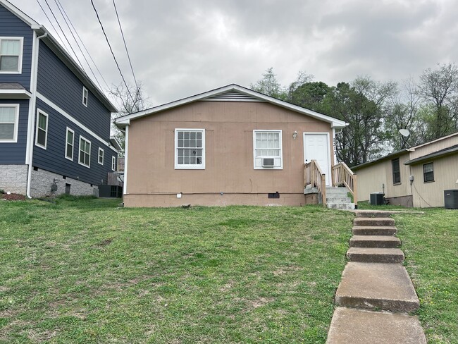 Building Photo - 2315 Dalebrook Ct Unit 2315 Dalebrook Ct. Rental