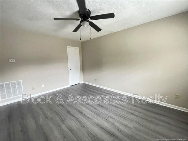 Photo - 4959 Galveston Dr Unit A