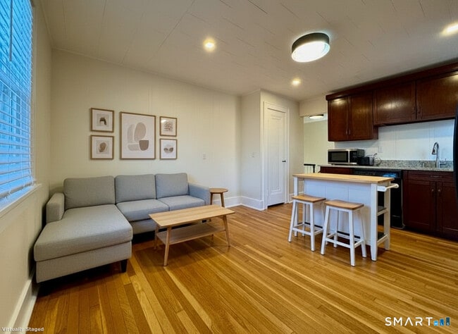 Photo - 336 Federal Rd