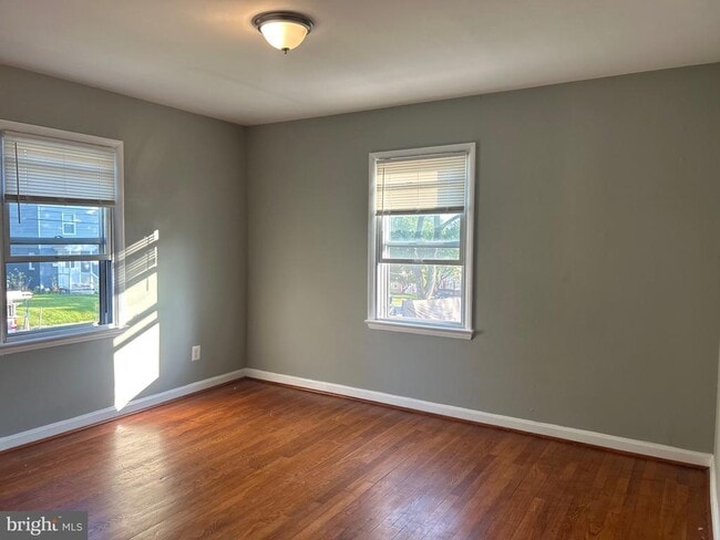 Building Photo - 6912 17th Ave Rental