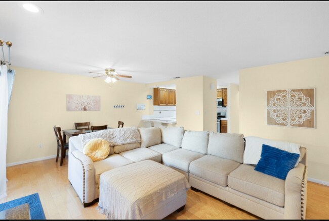 Photo - 7417 Auburn Oaks Ct Unit K