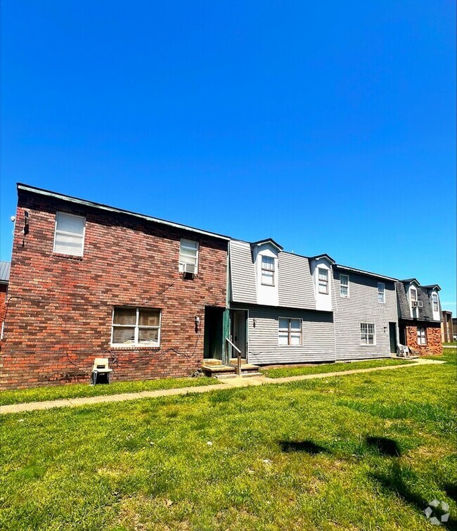Building Photo - 276 Greenfield Dr Unit Apt E