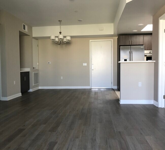 Photo - The Bloomfield