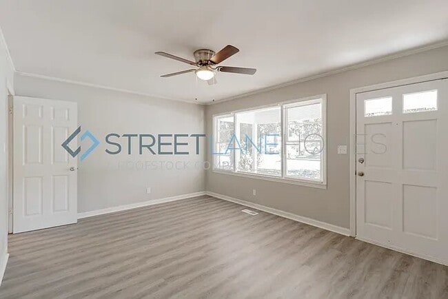 Photo - 3042 Bethune Ave