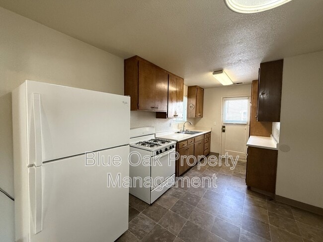 Photo - 1205 Warner St