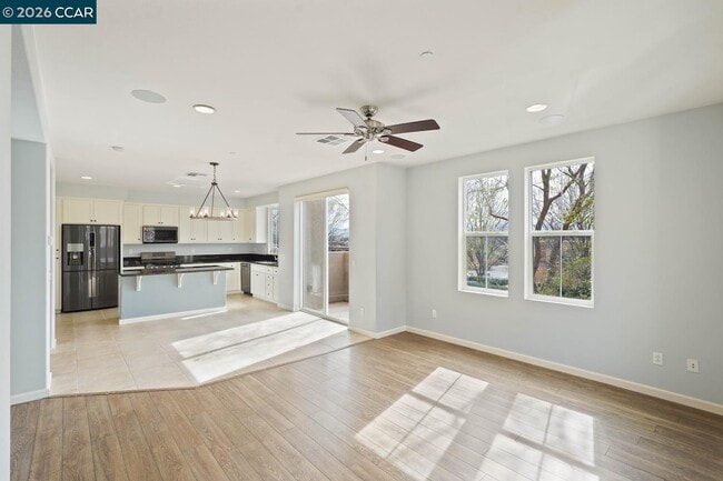 Photo - 207 Heligan Ln Unit 8