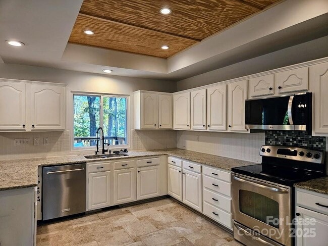 Photo - 6000 Mallard Grove Rd House