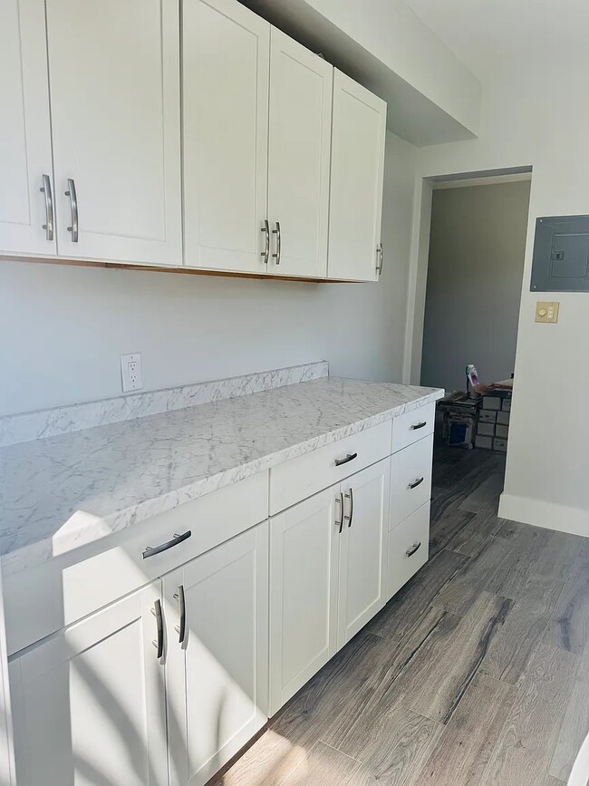 Photo - 805 SW 3rd St Unit 1