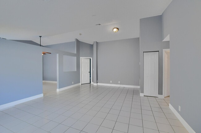Photo - 10253 Serene Meadow Dr N