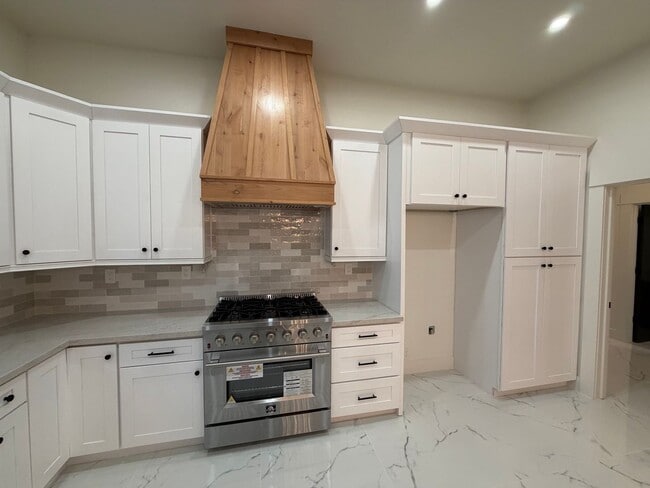 Photo - Fully Furnished Home in the Heart of Old Town Clovis