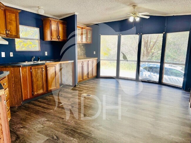 Photo - 310 Madison Ave Unit 19