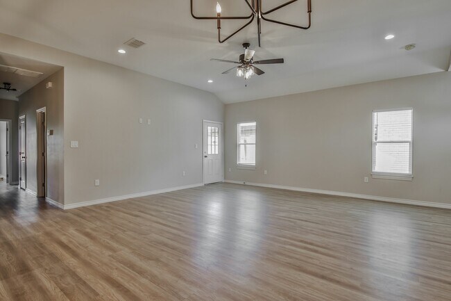 Photo - 1313 Corpus Ave