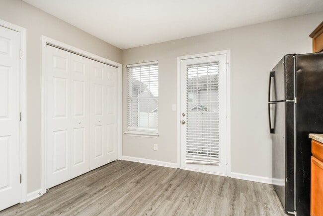 Photo - 8033 Logan Dr