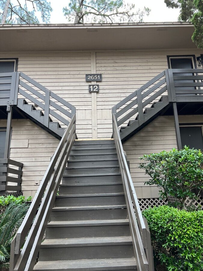 Photo - 2651 North Point Ct Unidad 2651 North Point Ct Apt A