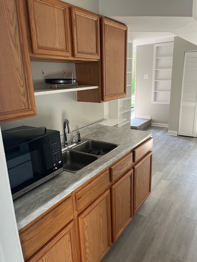 Photo - 229 S Lipona Rd