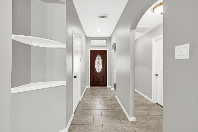 Photo - 5318 Champions Way Ln