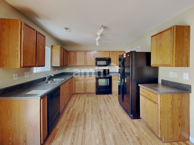 Photo - 2432 Sweet Birch Ct