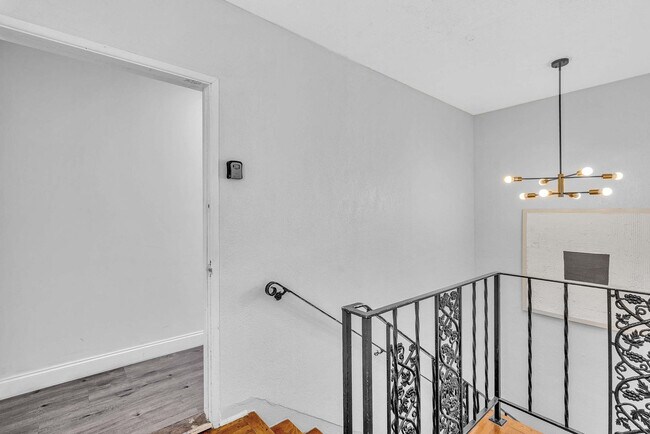 10004 E Bay Harbor Dr Unit SI ID1527182P