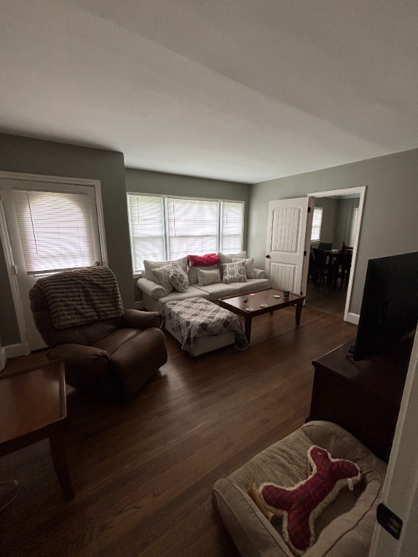 715 Long Ave