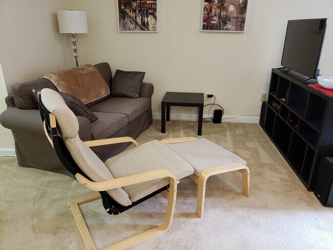 Photo - 1011 Arlington Blvd Unit 945