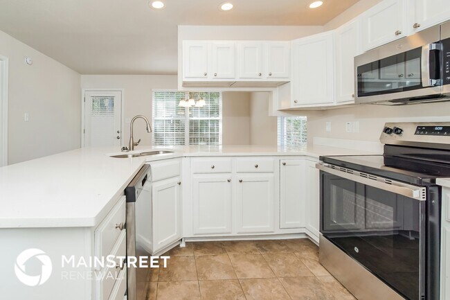 Photo - 1670 Sails Way