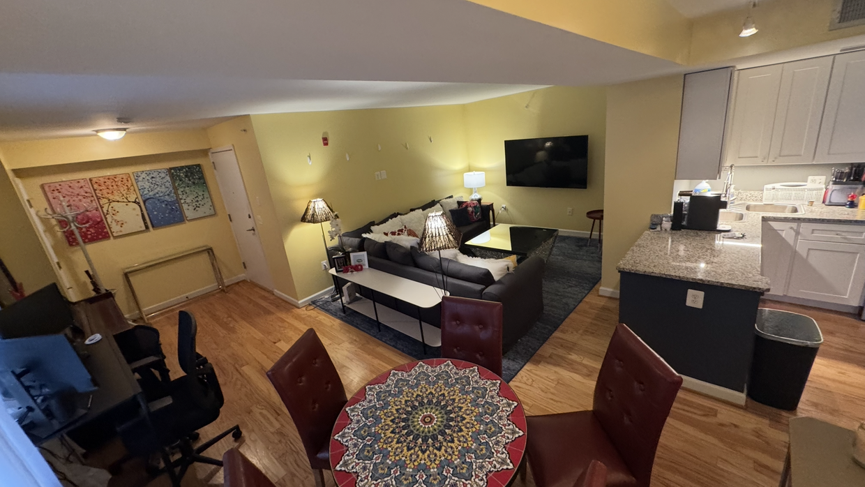 Photo - 1314 Massachusetts Ave NW (Washington, DC)