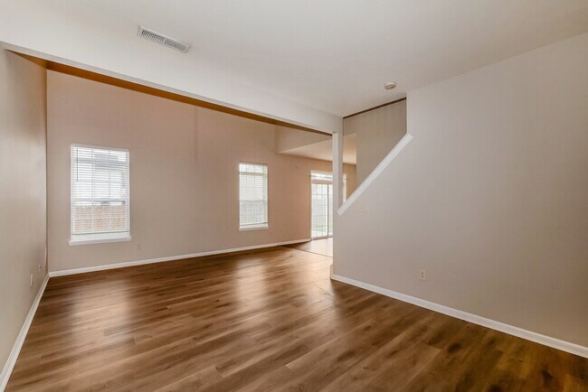 Photo - 5849 Jackie Ln