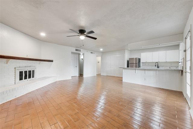 Photo - 515 Forestwood Dr