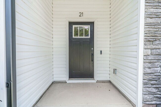 21 solomon Dr