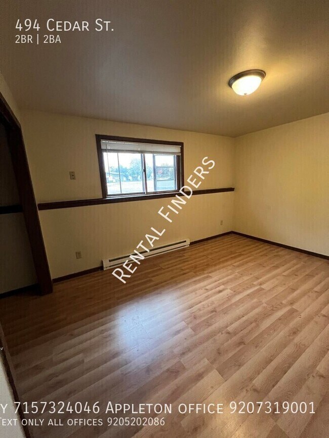 Photo - 494 Cedar St