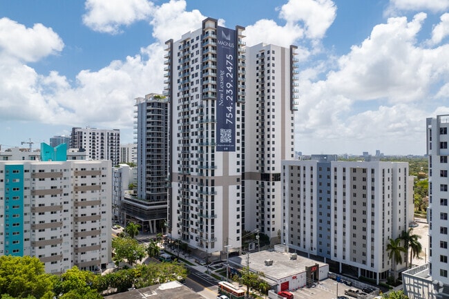 Building Photo - Magnus Brickell Rental
