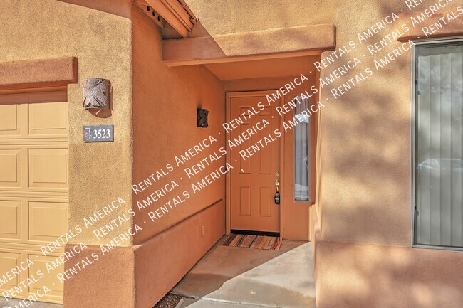 Photo - Prime Location! Beautiful Mountain Views!